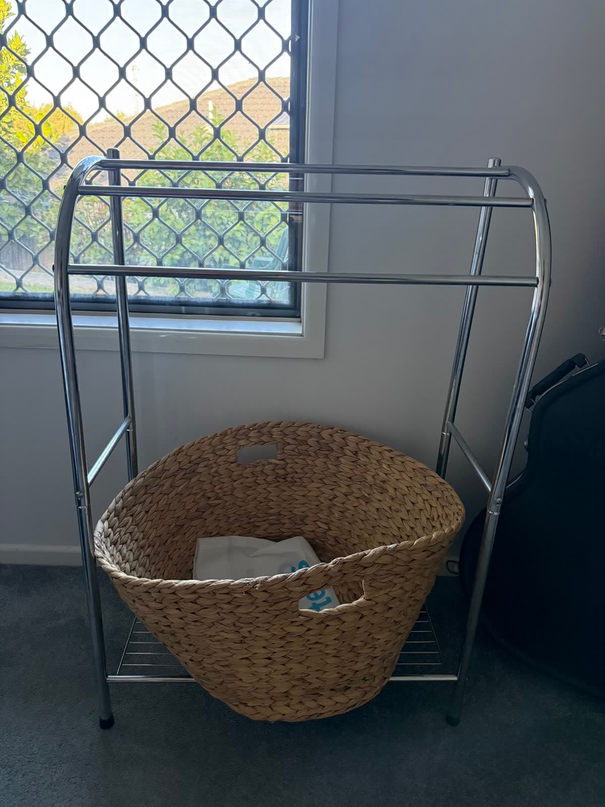 Chrome Rail Stand with Woven Basket