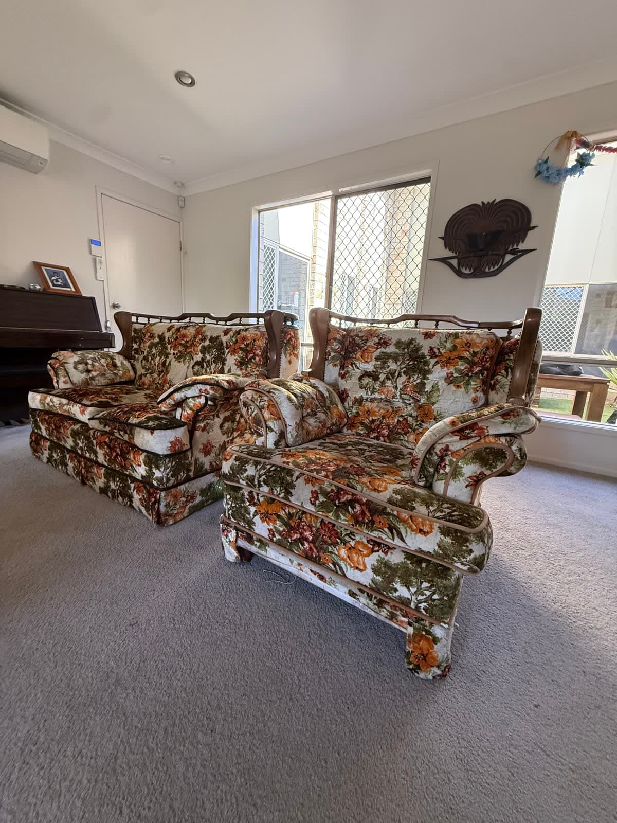 Vintage Floral Lounge Suite photo 6